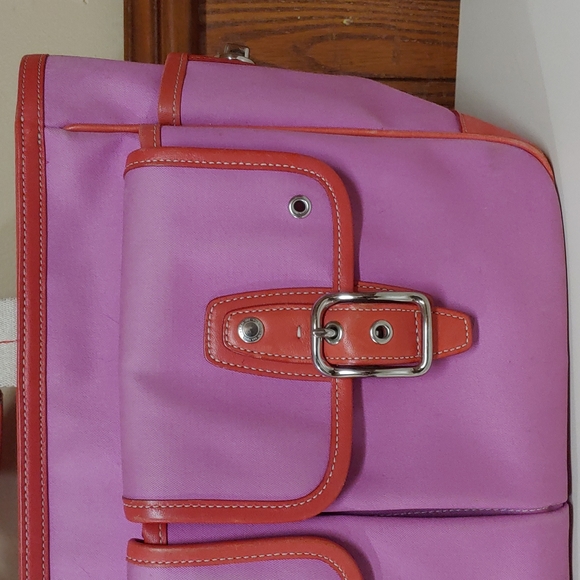 Coach Garden Pink Twill Large Shoulder Bag - Picture 4 of 17